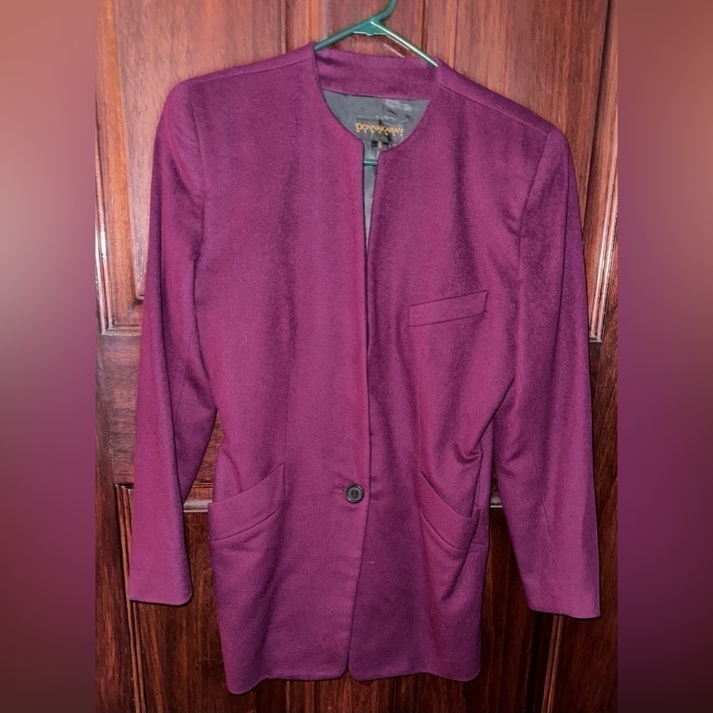Donna Karan NY Vintage Burgundy Cashmere Blazer Women's Size 6 Tailored Slim Fit